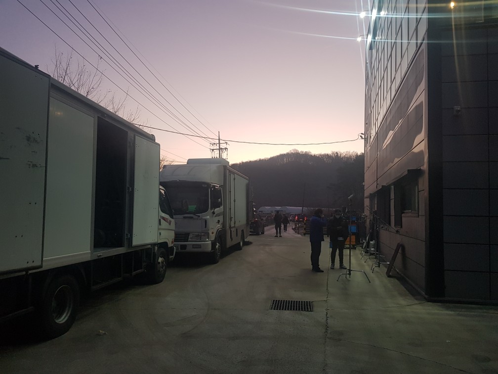 또, 리멤버 브렌드 명성과 우수한 시설 인정으로 tvn 배드앤크레이지 드라마 촬영